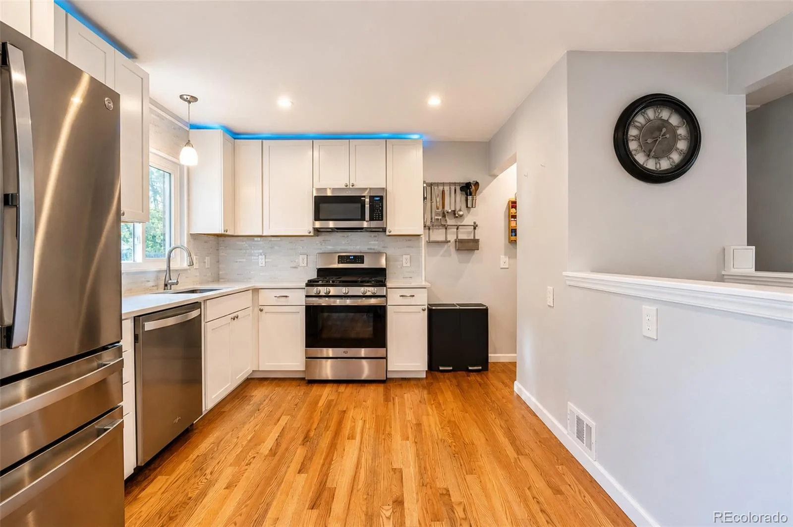 6696 Newcombe Street Arvada CO 80004 | MLS #REC9645232 07202026204952 1600 3