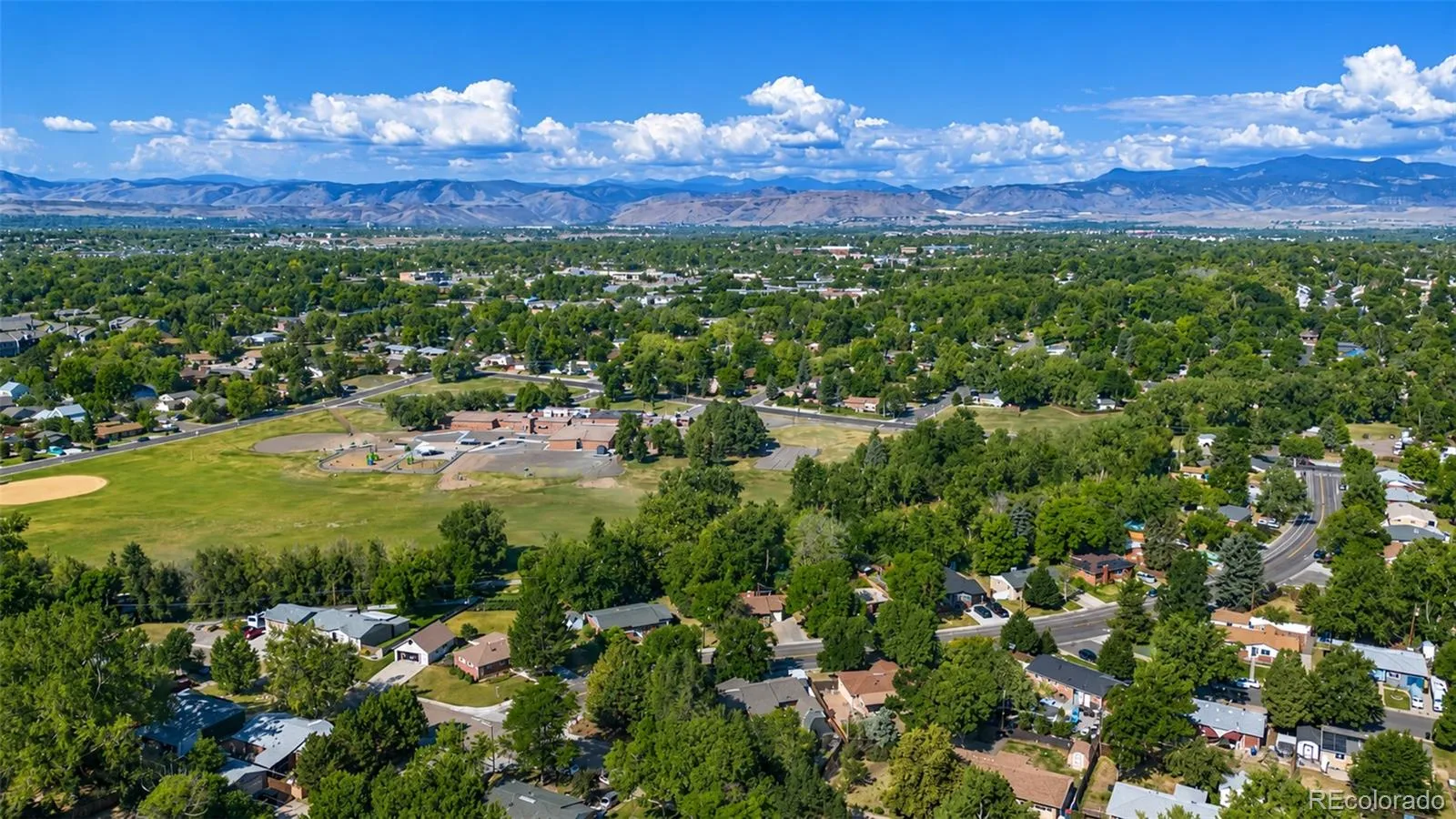 6696 Newcombe Street Arvada CO 80004 | MLS #REC9645232 07202026204952 1600 32