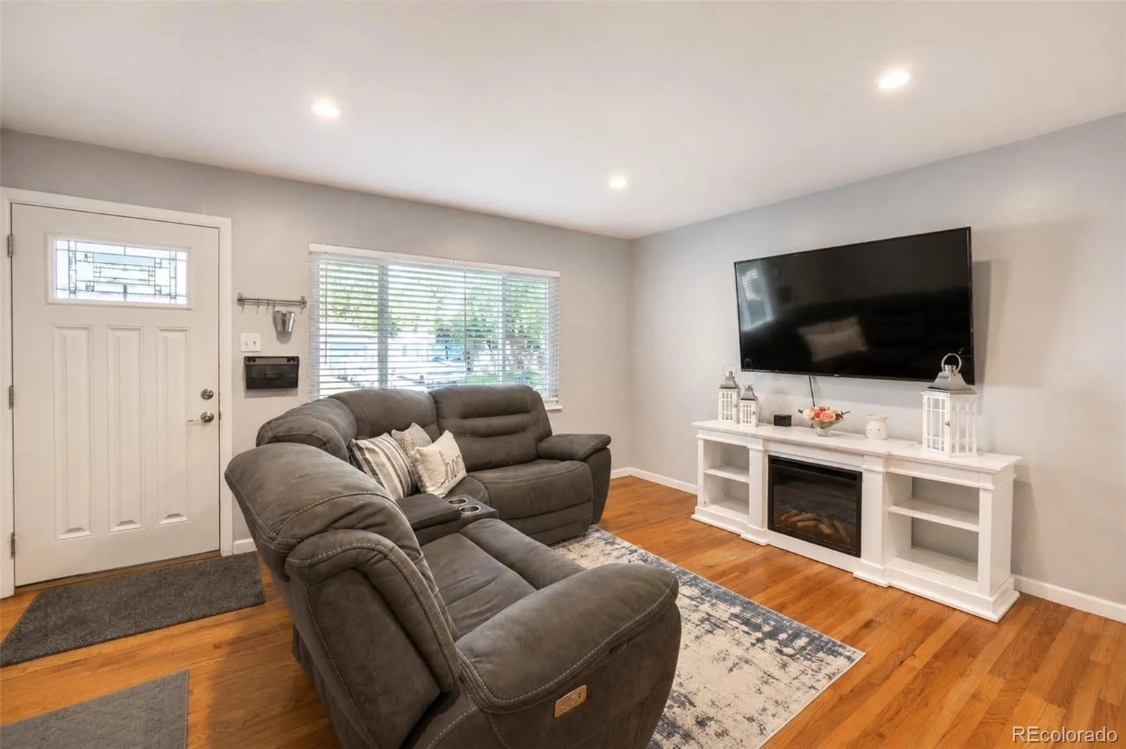 6696 Newcombe Street Arvada CO 80004 | MLS #REC9645232 07202026204952 1600 6