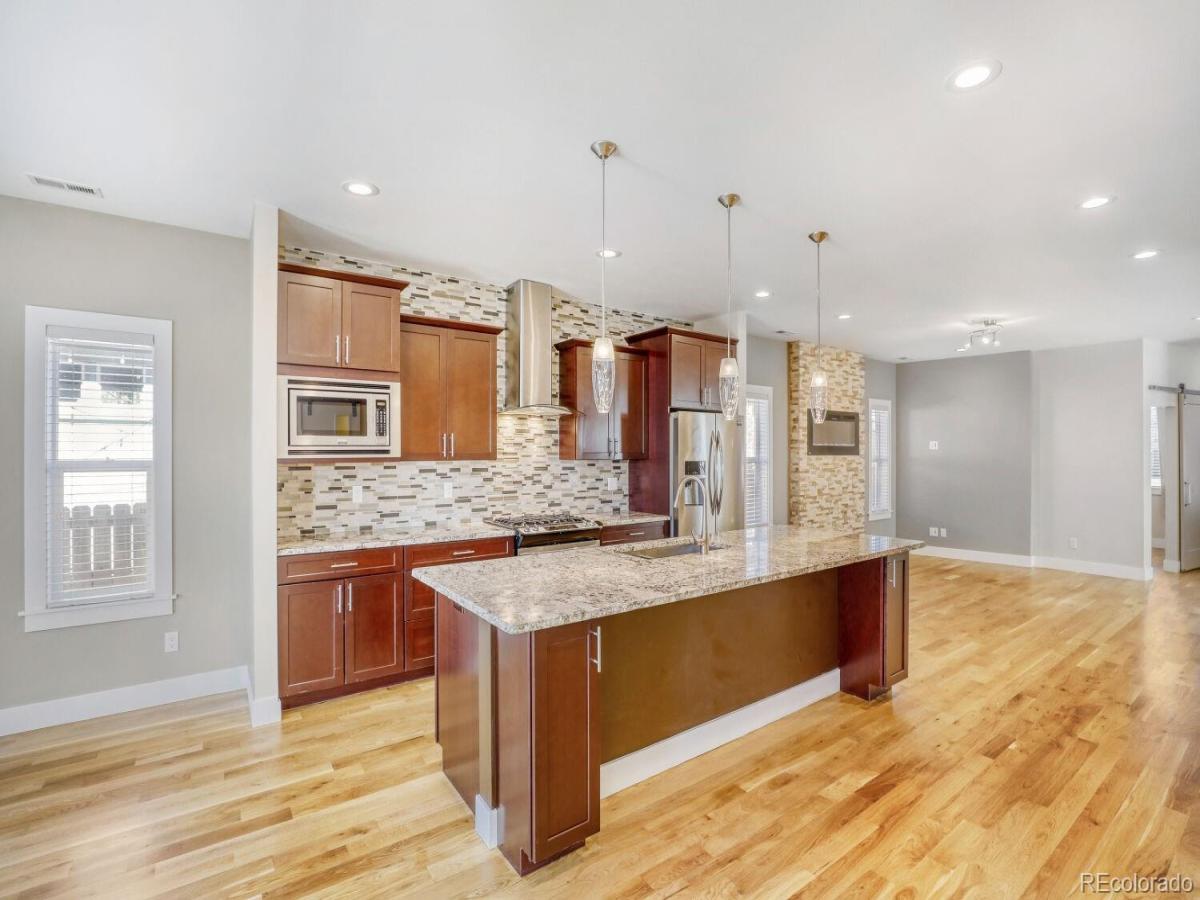 3433 N Gaylord Street Denver CO 80205 | MLS #REC9645309 MLS #REC9645309 image #0