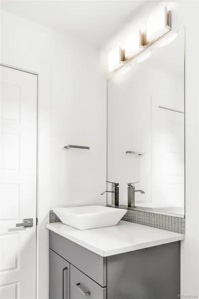 04172026145354 800 19