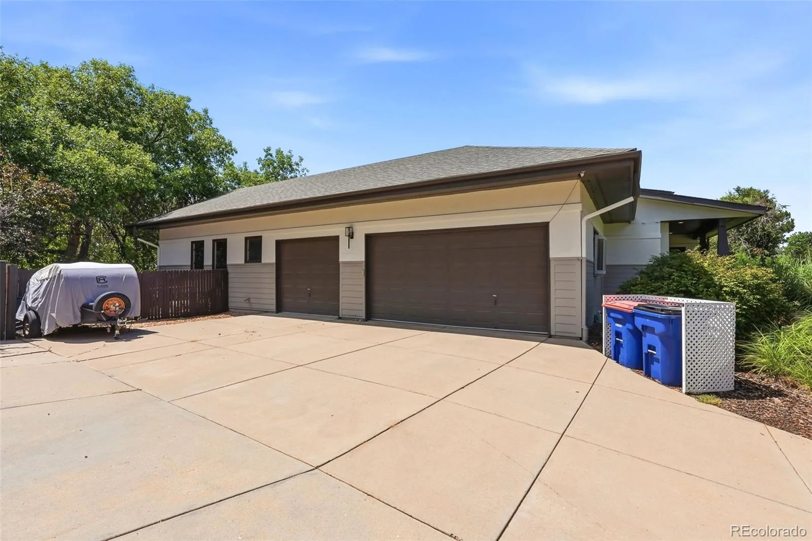 434 E Lake Place Littleton CO 80121 | MLS #REC9646686 08182026034219 1600 34