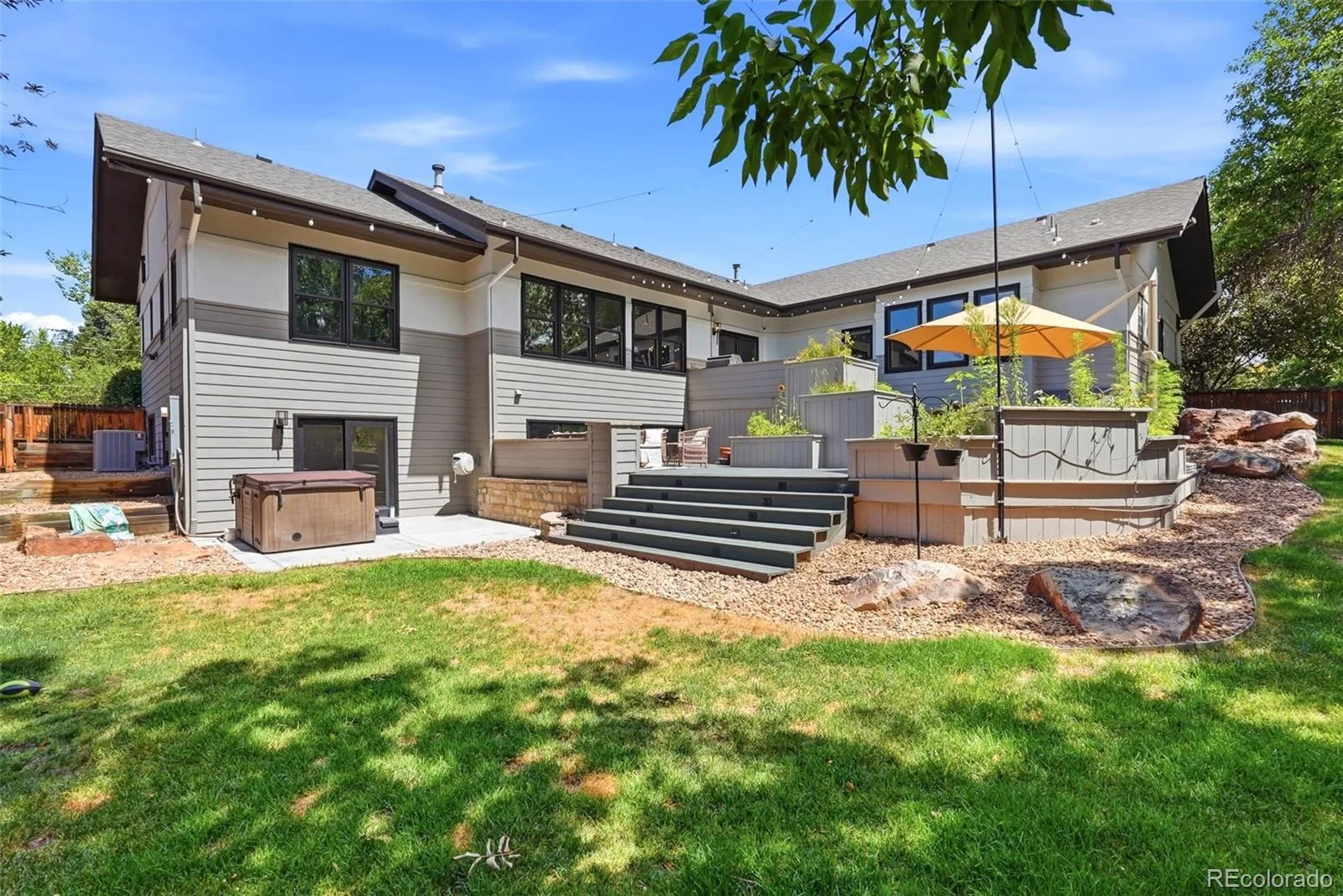 434 E Lake Place Littleton CO 80121 | MLS #REC9646686 08182026034219 1600 40
