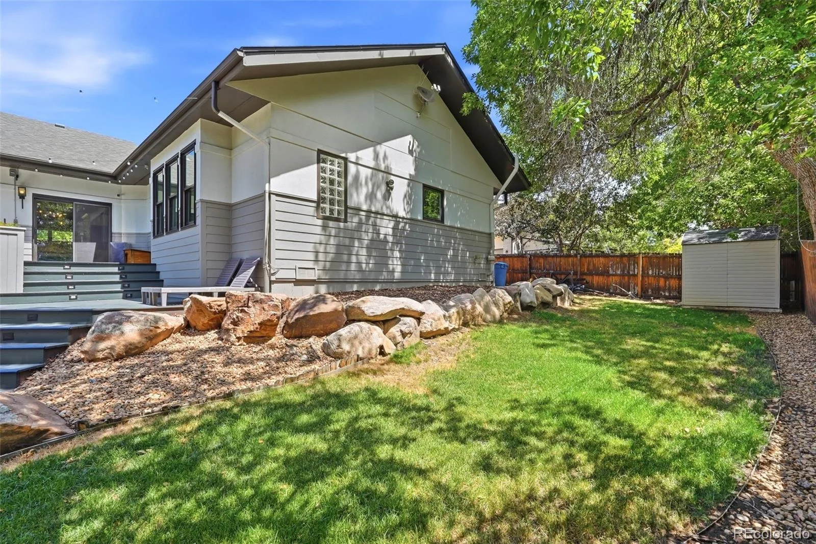 434 E Lake Place Littleton CO 80121 | MLS #REC9646686 08182026034219 1600 41