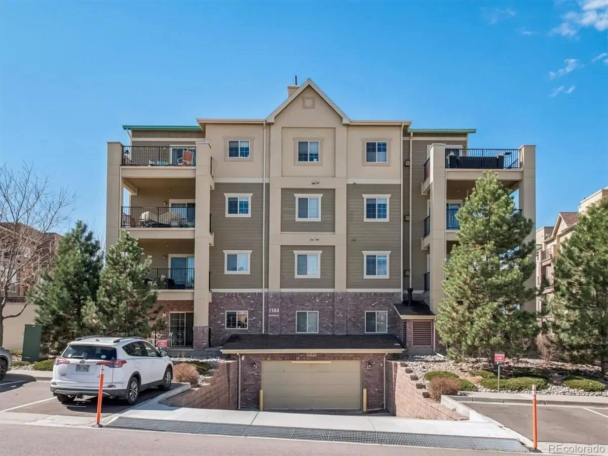 1144 Rockhurst Drive #107 Highlands Ranch CO 80129 | MLS #REC9647923 03202026124009 1200 21