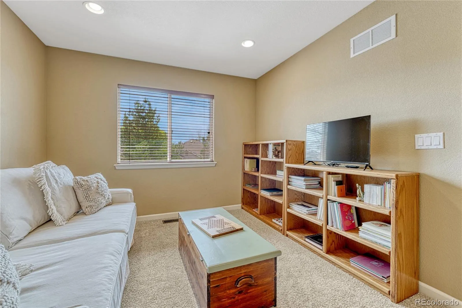 04162026173724 1600 25