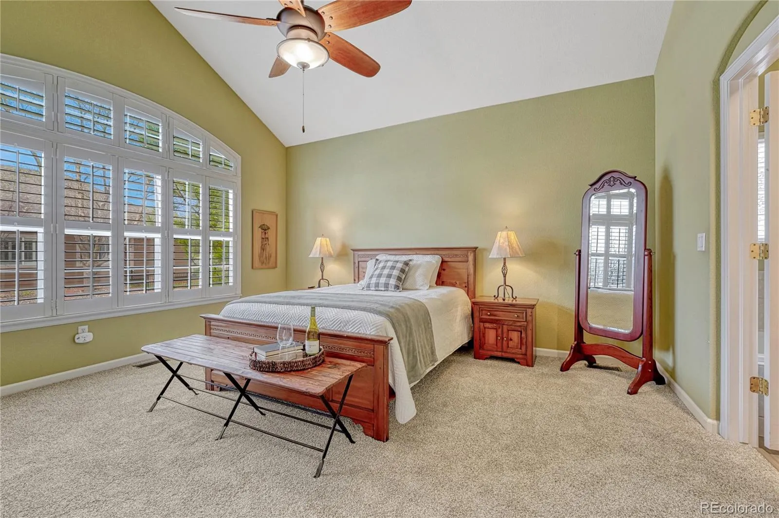 04162026173724 1600 4