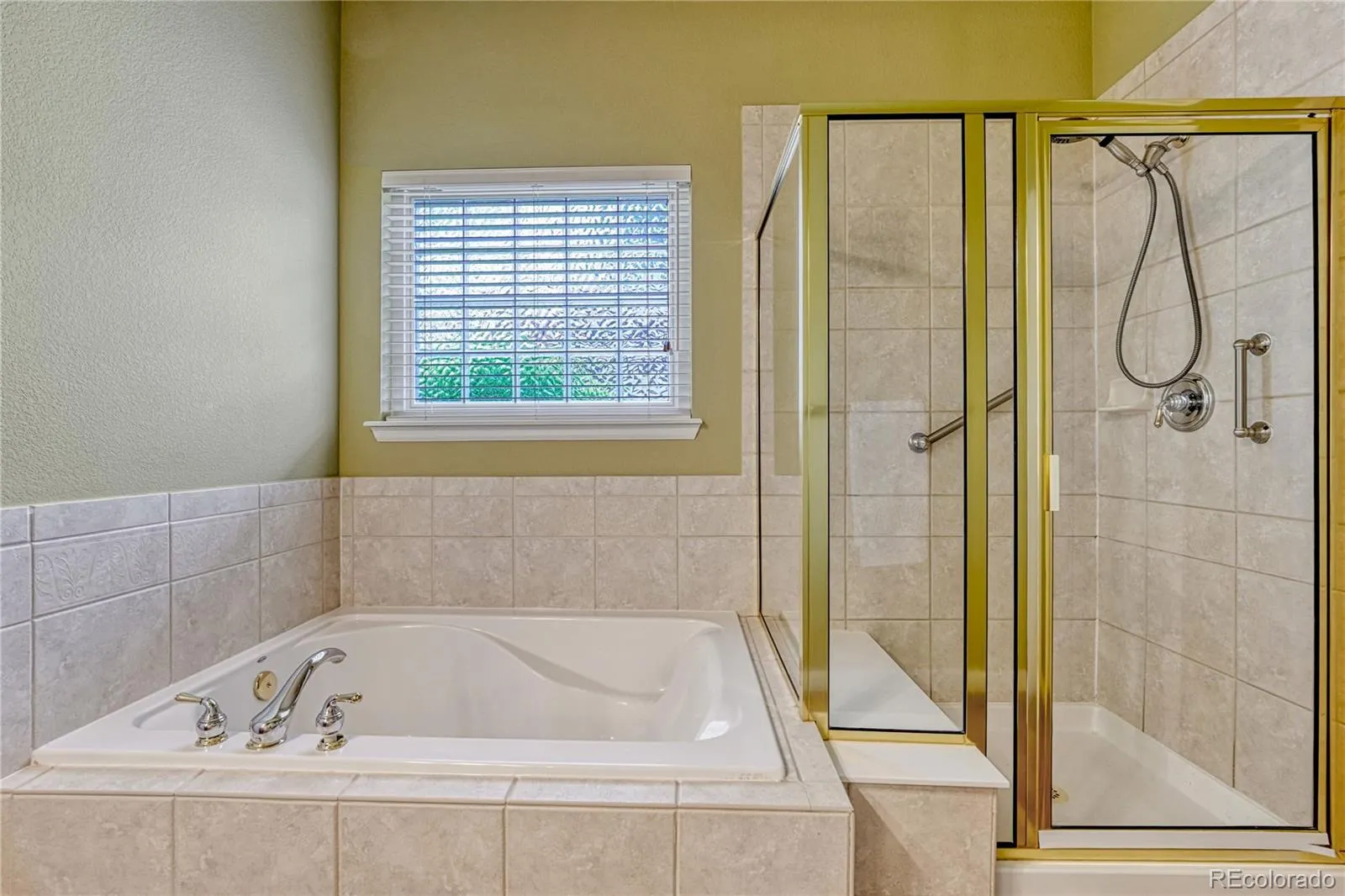 04162026173724 1600 9