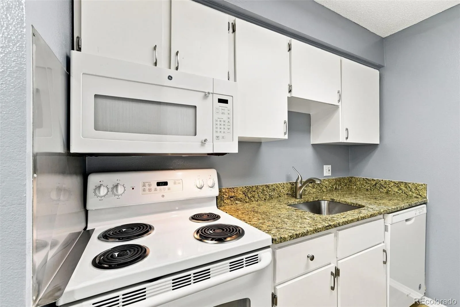 5770 E Warren Avenue #316 #C Denver CO 80222 | MLS #REC9652941 09222026174529 1600 10