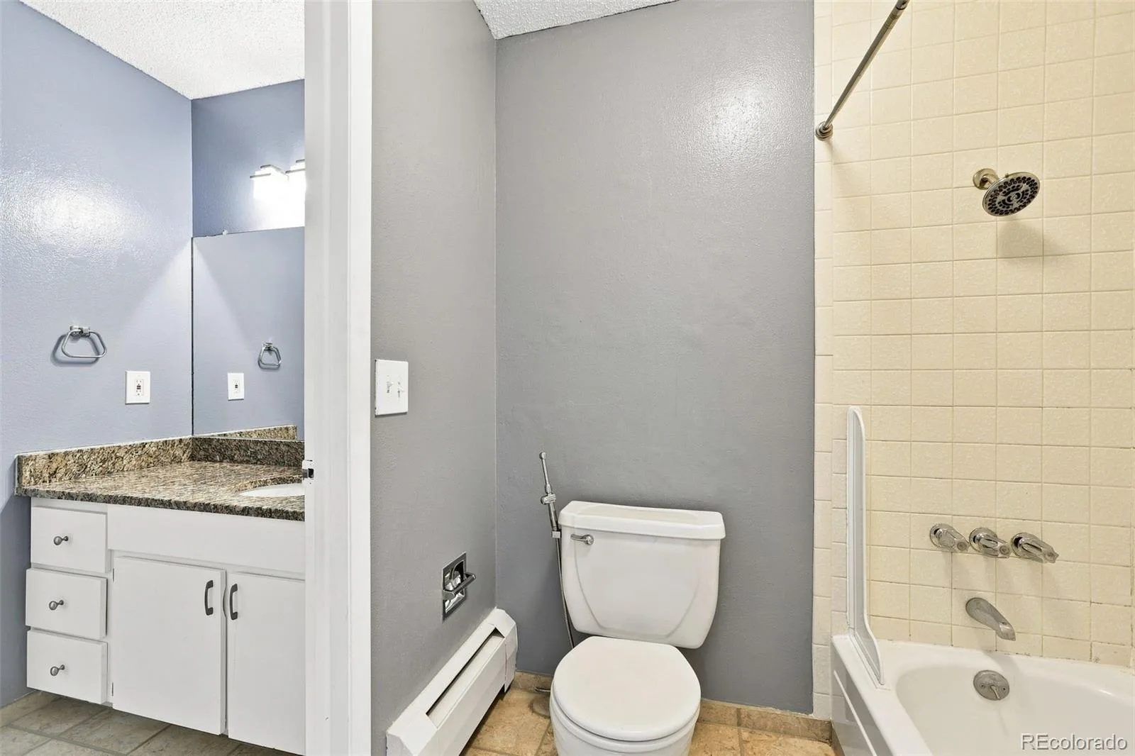 5770 E Warren Avenue #316 #C Denver CO 80222 | MLS #REC9652941 09222026174529 1600 17