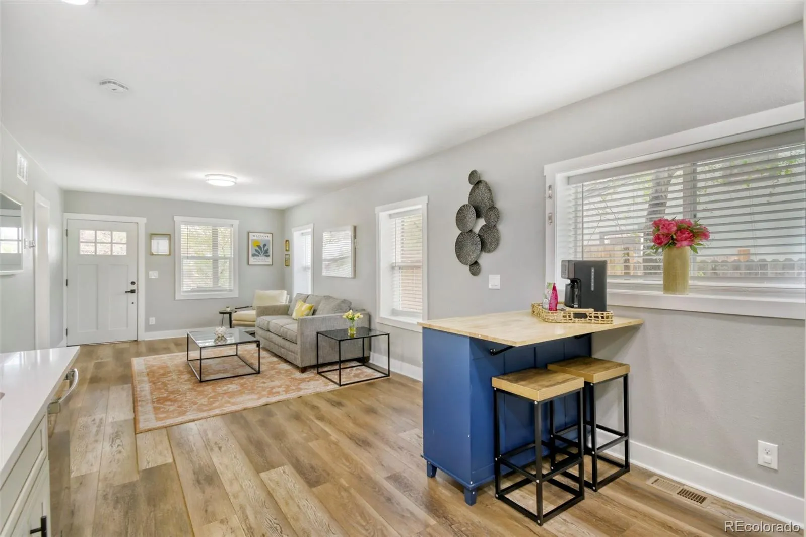 842 Grove Street Denver CO 80204 MLS #REC9654651 05142026225444 1600 4