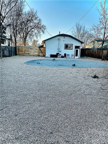 842 Grove Street Denver CO 80204 MLS #REC9654651 05142026225444 800 33