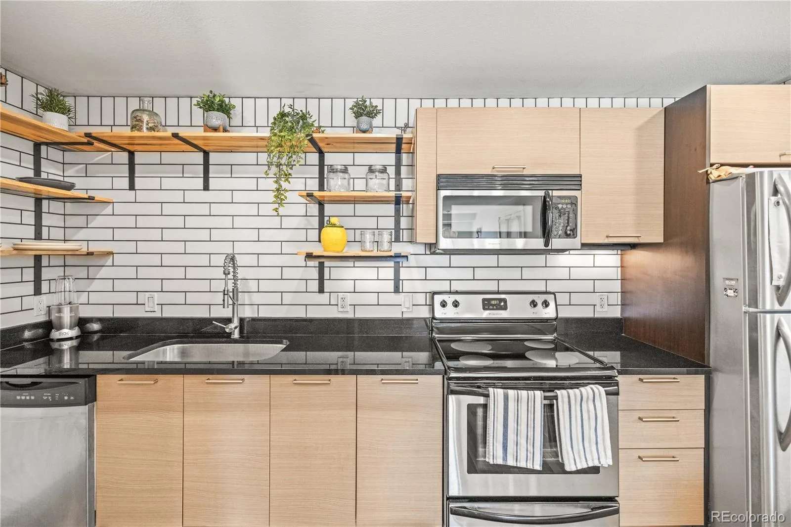 2837 Vallejo Street #101 Denver CO 80211 | MLS #REC9656607 08272026130451 1600 24