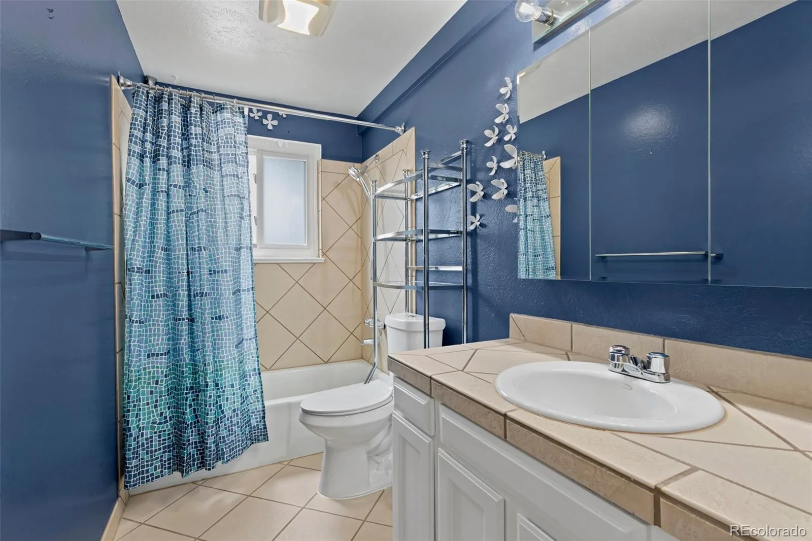 8348 W 77th Way Arvada CO 80005 | MLS #REC9660490 07302026170130 1600 17