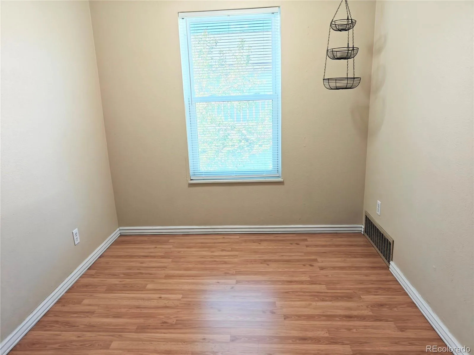 7665 E Eastman Avenue #302D Denver CO 80231 | MLS #REC9660555 08142026012309 1600 6