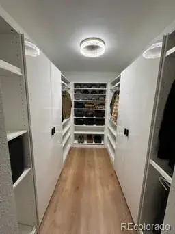 11262025225309 256 23