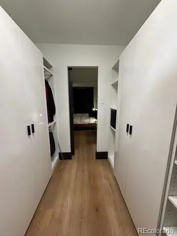 11262025225309 360 22