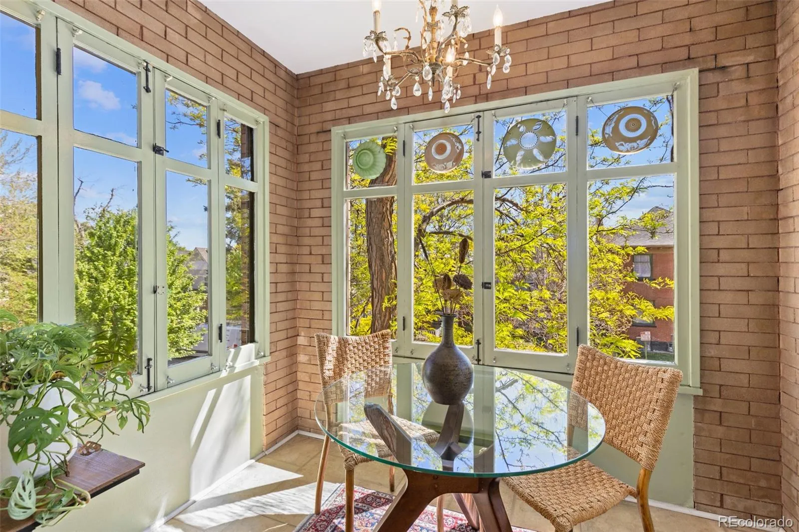 04202026165354 1600 0