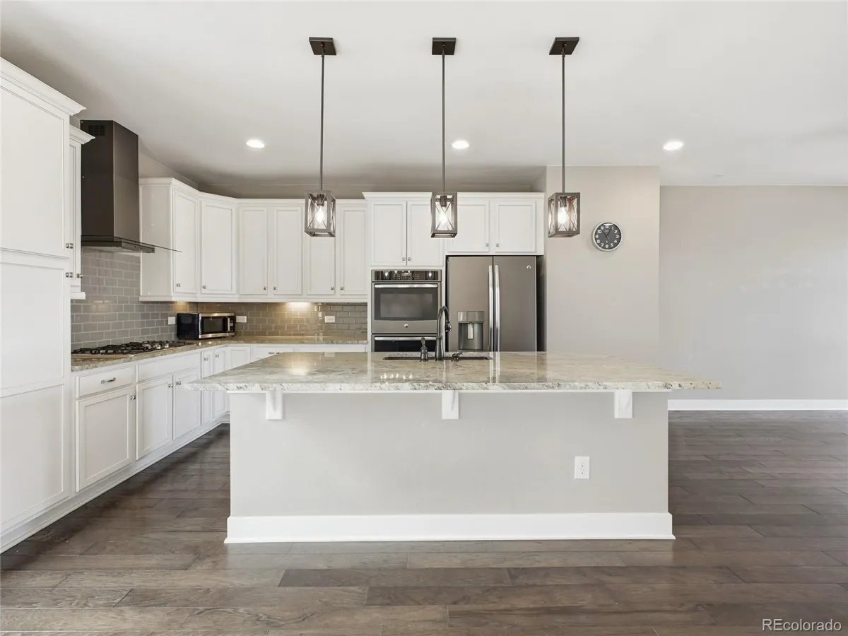 506 E Hinsdale Avenue Littleton CO 80122 MLS #REC9663227 04092026174549 1200 4
