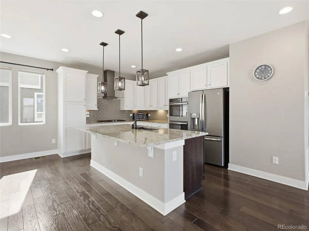 506 E Hinsdale Avenue Littleton CO 80122 MLS #REC9663227 04092026174549 1200 5