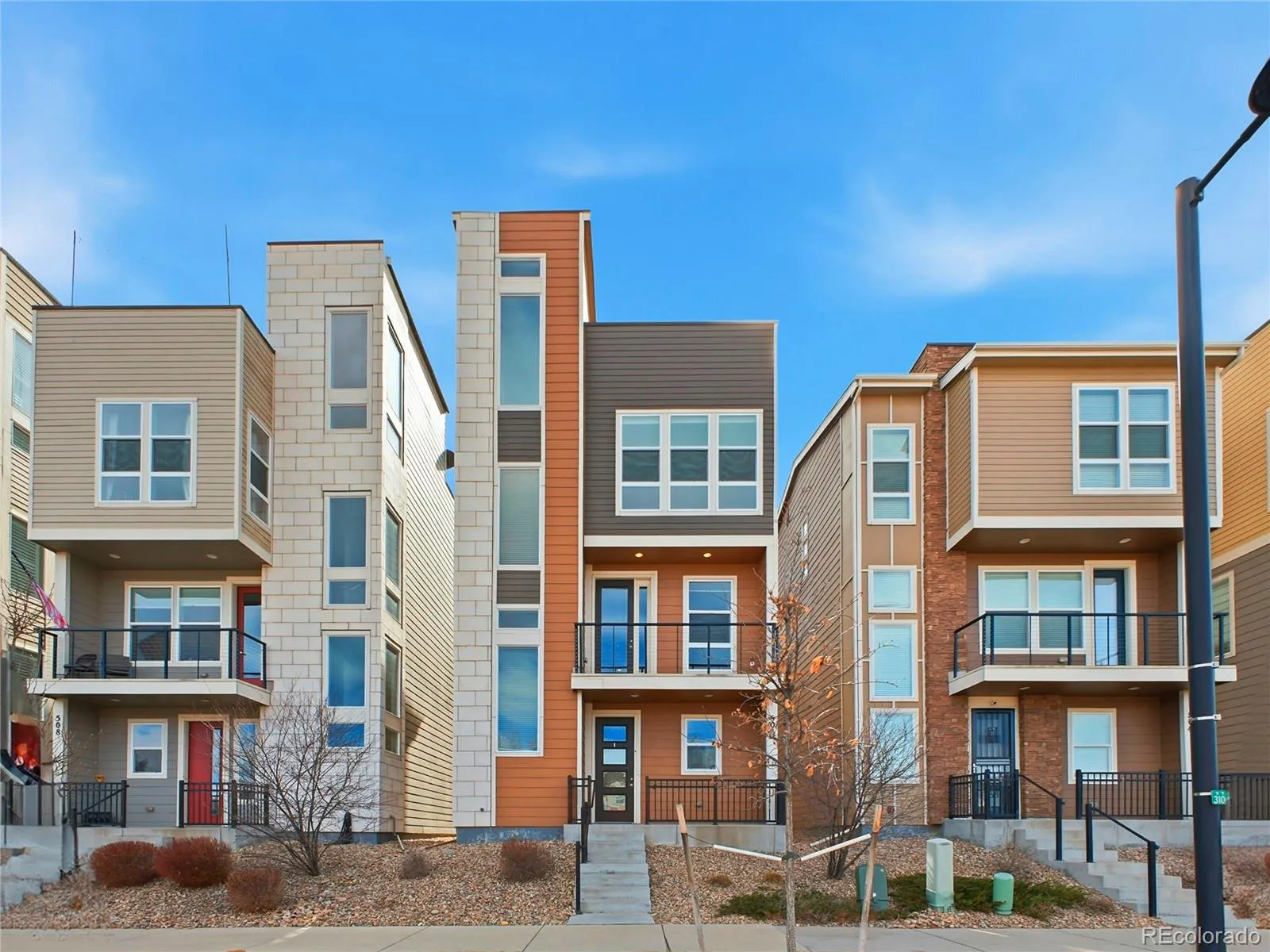 506 E Hinsdale Avenue Littleton CO 80122 MLS #REC9663227 04092026174549 1600 0