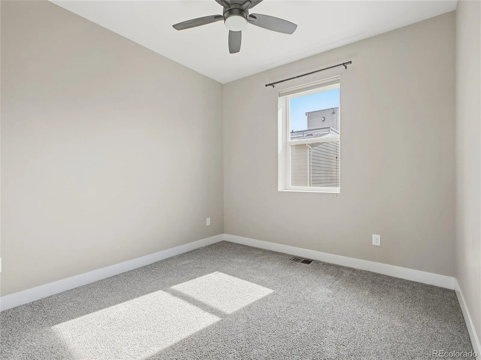 506 E Hinsdale Avenue Littleton CO 80122 MLS #REC9663227 04092026174549 1600 10