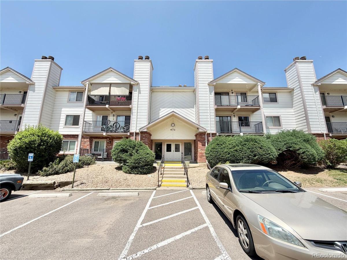 471 S Kalispell Way #206 Aurora CO 80017 | MLS #REC9664274 MLS #REC9664274 image #0