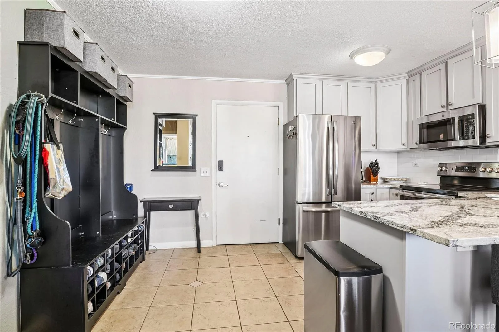 909 N Logan Street #5B Denver CO 80203 | MLS #REC9664691 09042026165732 1600 16