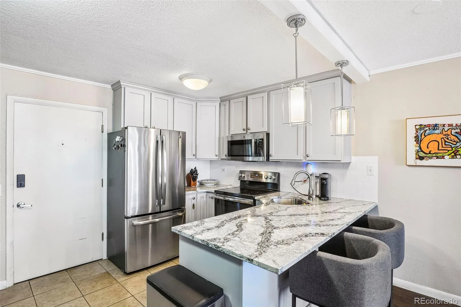 909 N Logan Street #5B Denver CO 80203 | MLS #REC9664691 09042026165732 1600 18