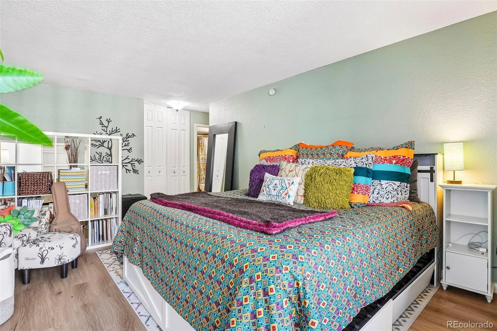 909 N Logan Street #5B Denver CO 80203 | MLS #REC9664691 09042026165732 1600 27