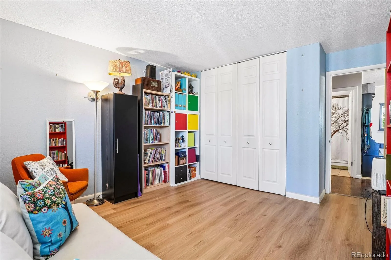 909 N Logan Street #5B Denver CO 80203 | MLS #REC9664691 09042026165732 1600 32