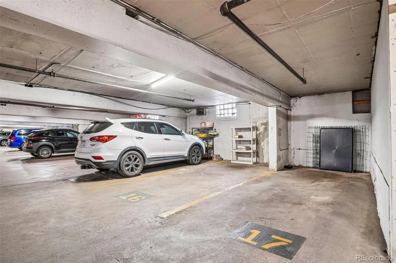 909 N Logan Street #5B Denver CO 80203 | MLS #REC9664691 09042026165732 1600 35