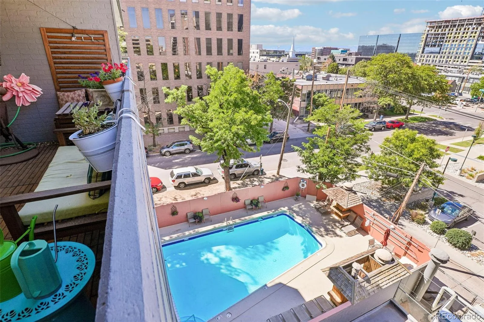 909 N Logan Street #5B Denver CO 80203 | MLS #REC9664691 09042026165732 1600 42