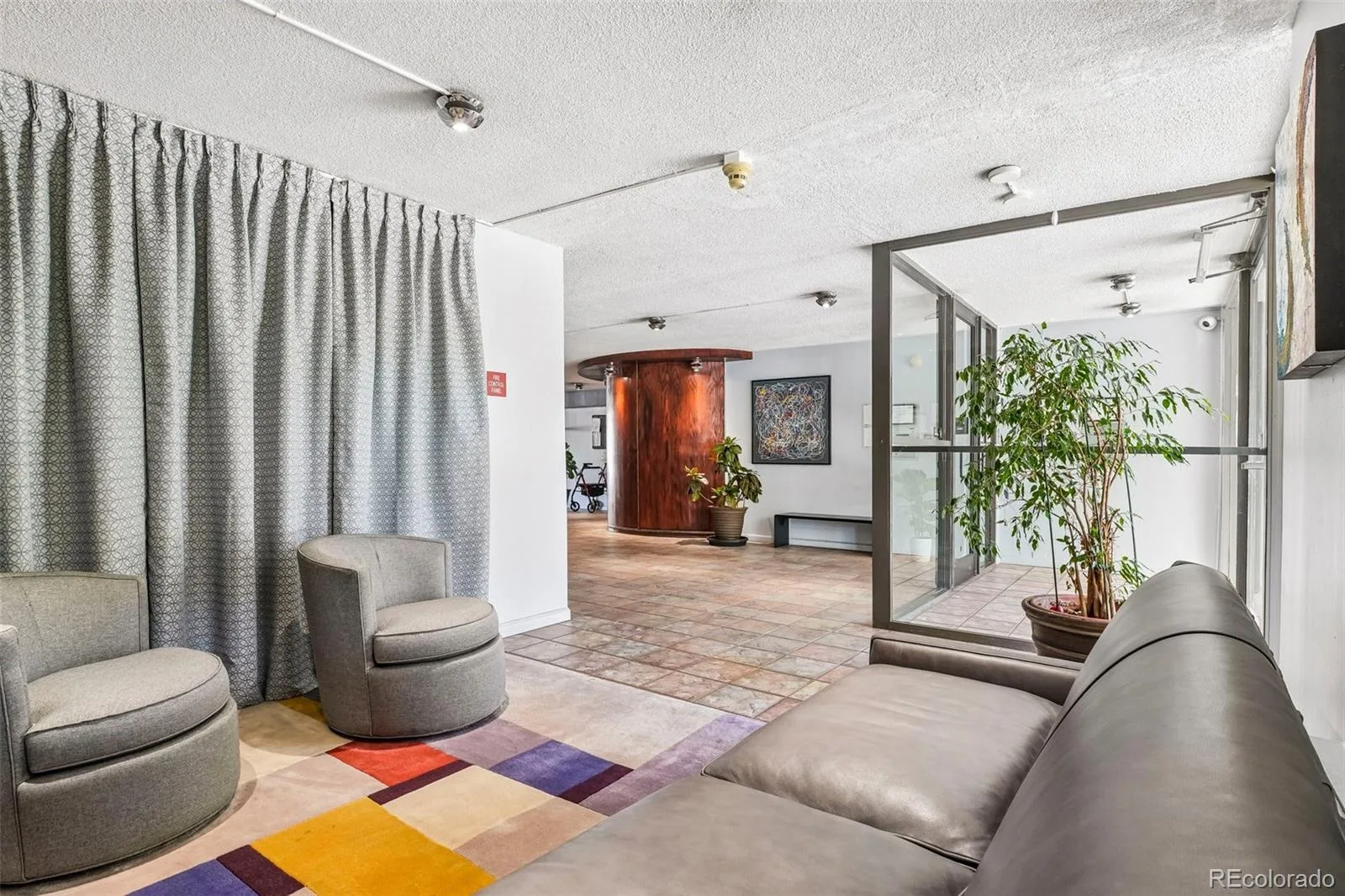 909 N Logan Street #5B Denver CO 80203 | MLS #REC9664691 09042026165732 1600 5