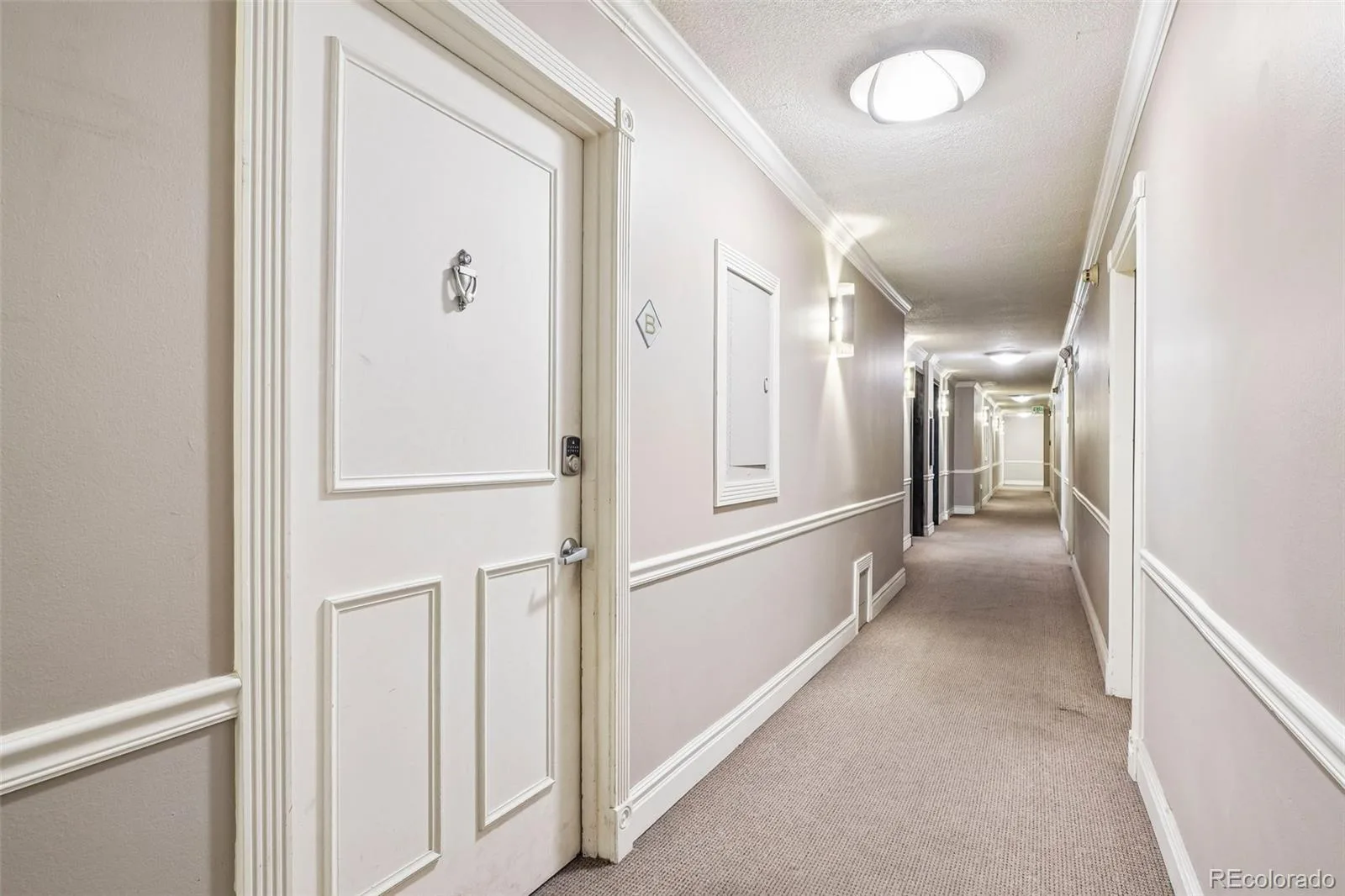 909 N Logan Street #5B Denver CO 80203 | MLS #REC9664691 09042026165732 1600 7