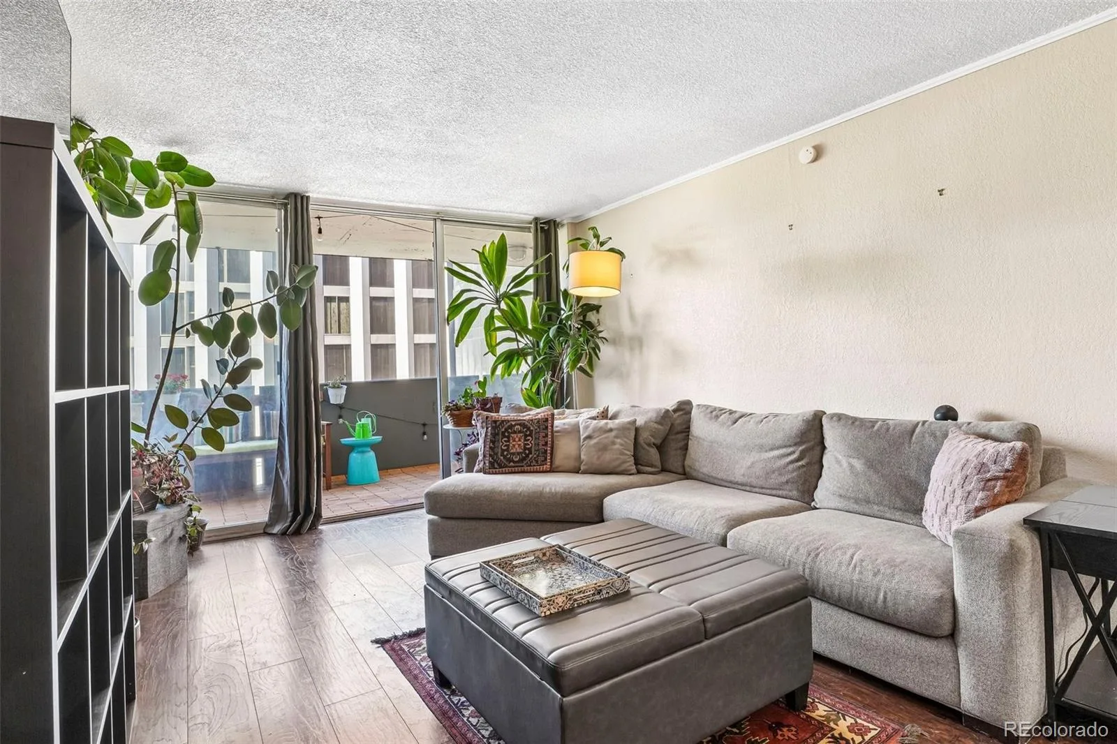 909 N Logan Street #5B Denver CO 80203 | MLS #REC9664691 09042026165732 1600 9