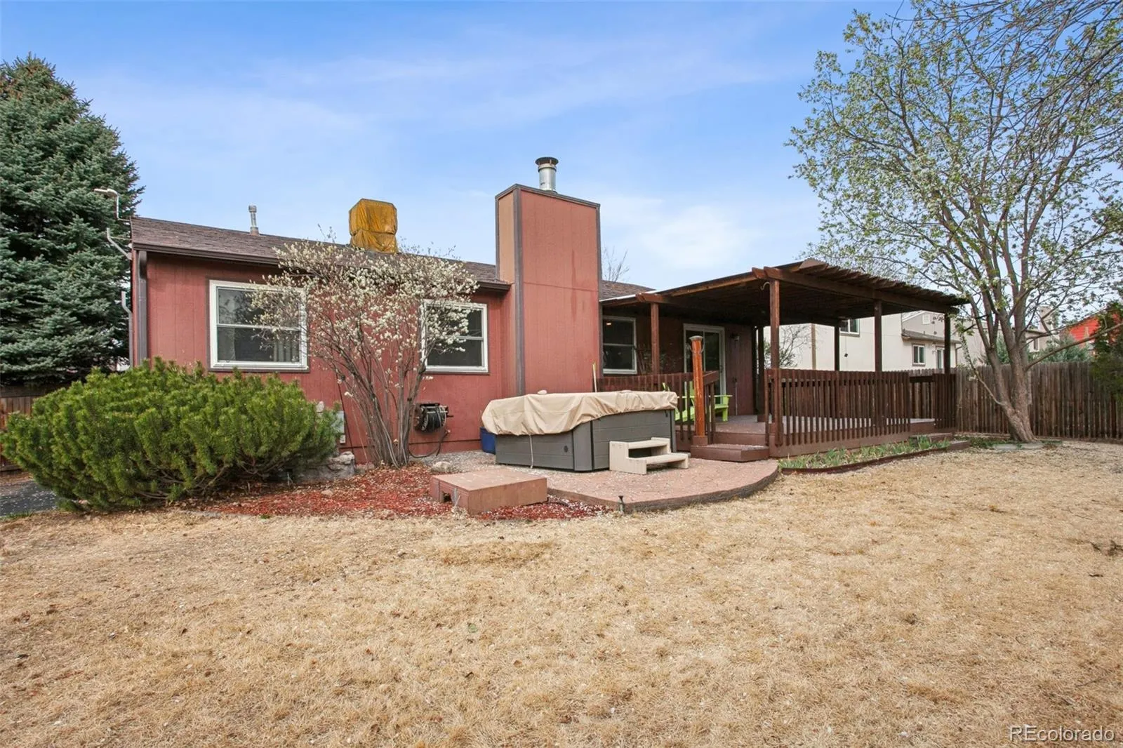 2454 Tulip Street Longmont CO 80501 MLS #REC9668125 04012026190059 1600 22