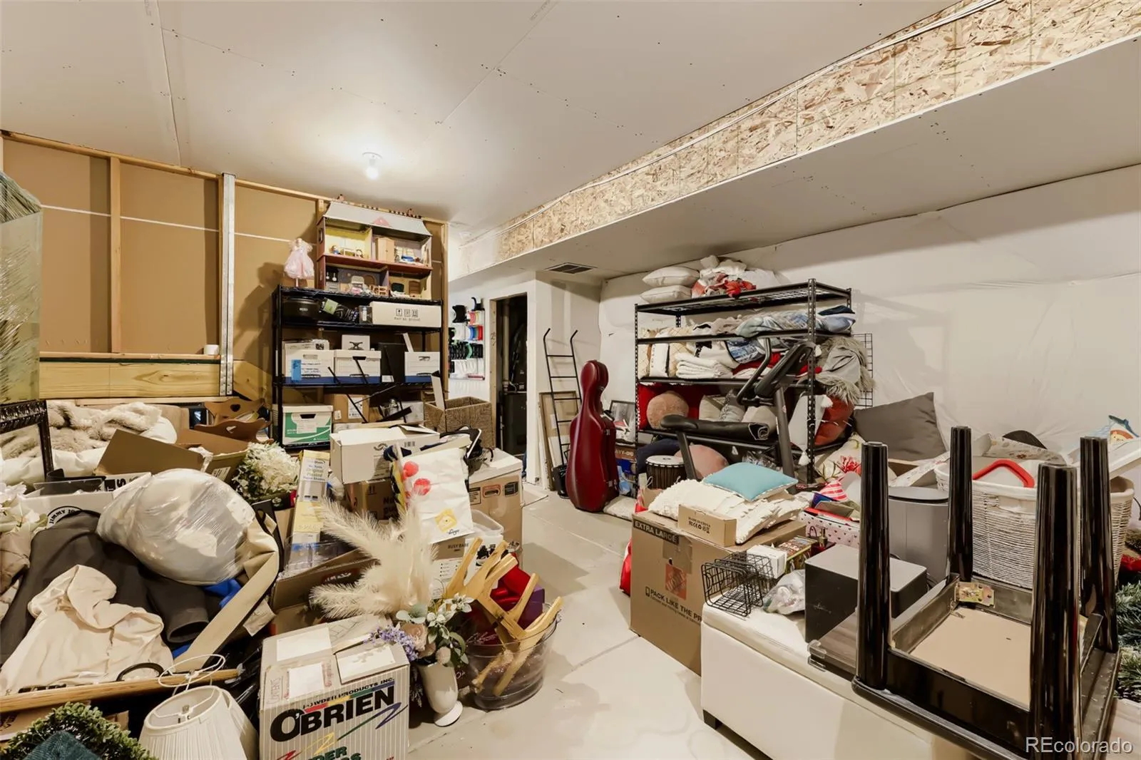 21681 E 60th Avenue Aurora CO 80019 MLS #REC9669777 05212026185836 1600 22