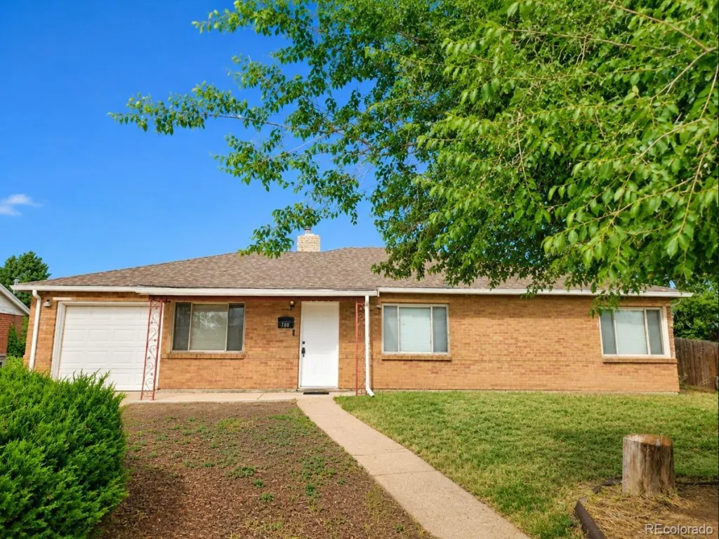 700 Toledo Street Aurora CO 80011 | MLS #REC9669849 06202026195350 1024 1