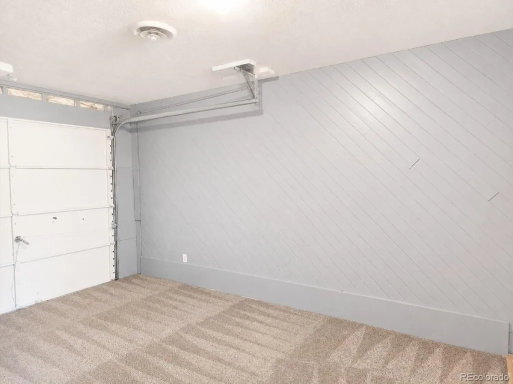 700 Toledo Street Aurora CO 80011 | MLS #REC9669849 06202026195350 1024 8