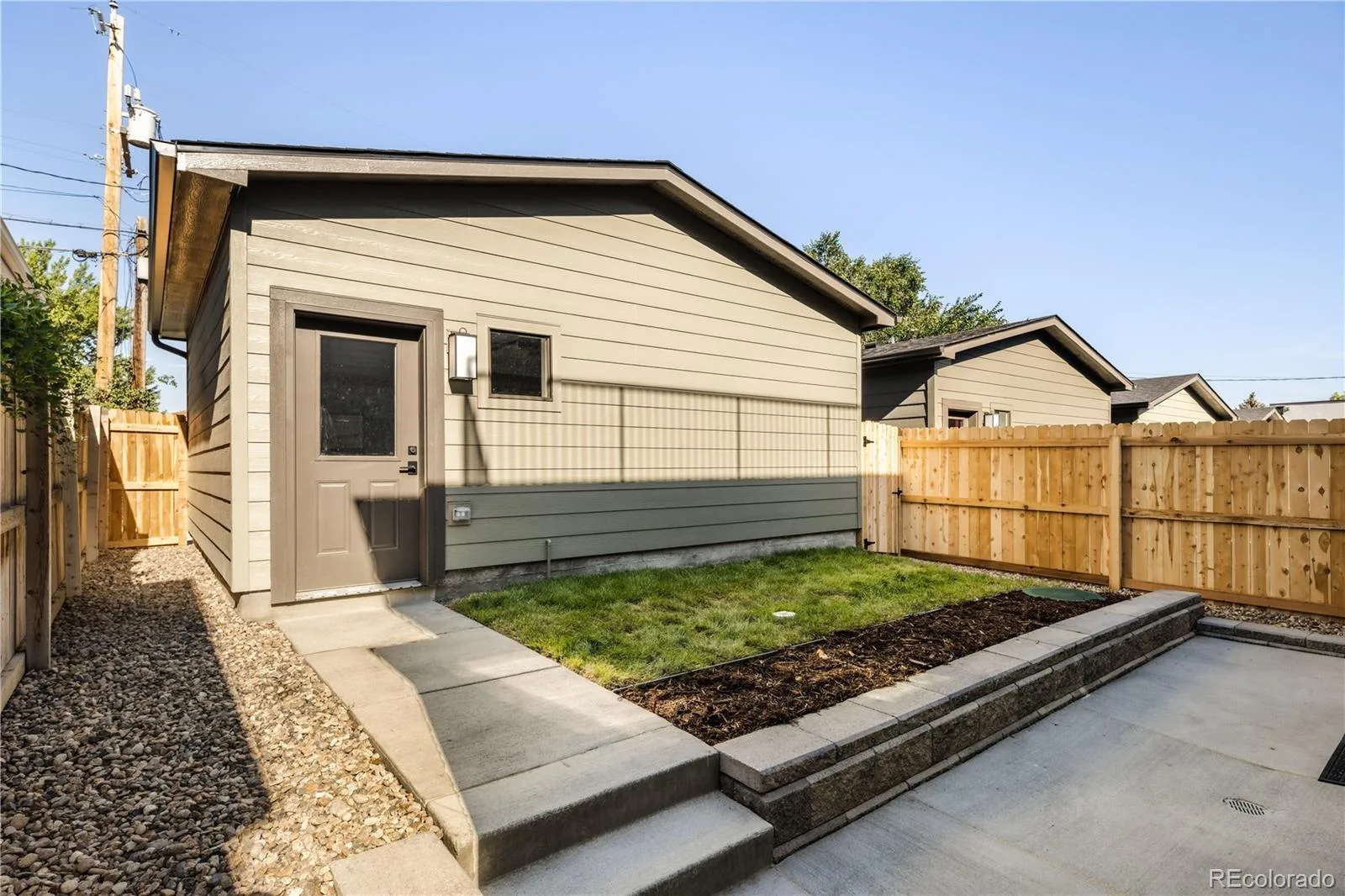 1619 Yates Street Denver CO 80204 | MLS #REC9671339 08232026042056 1600 41