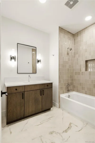 1619 Yates Street Denver CO 80204 | MLS #REC9671339 08232026042056 800 39