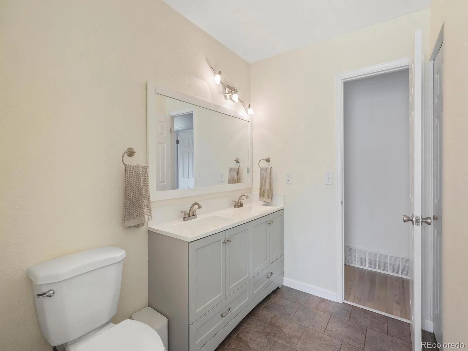 4653 S Yank Street Morrison CO 80465 | MLS #REC9674138 08282026155022 1600 17