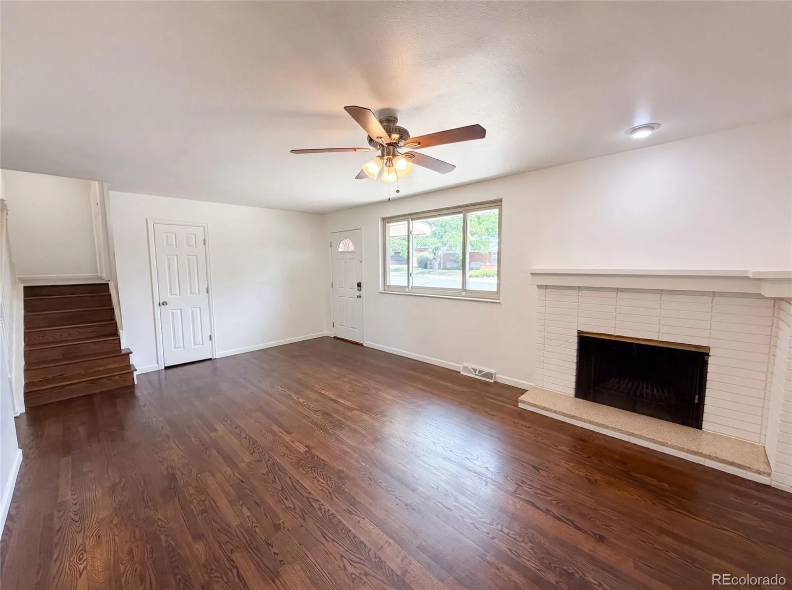 885 W 7th Avenue Drive Broomfield CO 80020 | MLS #REC9674989 07242026213802 1600 2