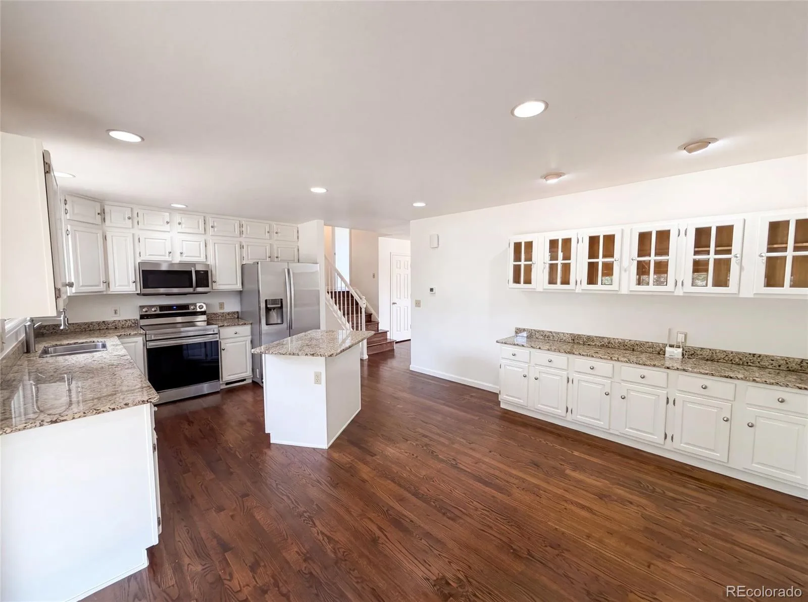 885 W 7th Avenue Drive Broomfield CO 80020 | MLS #REC9674989 07242026213802 1600 6