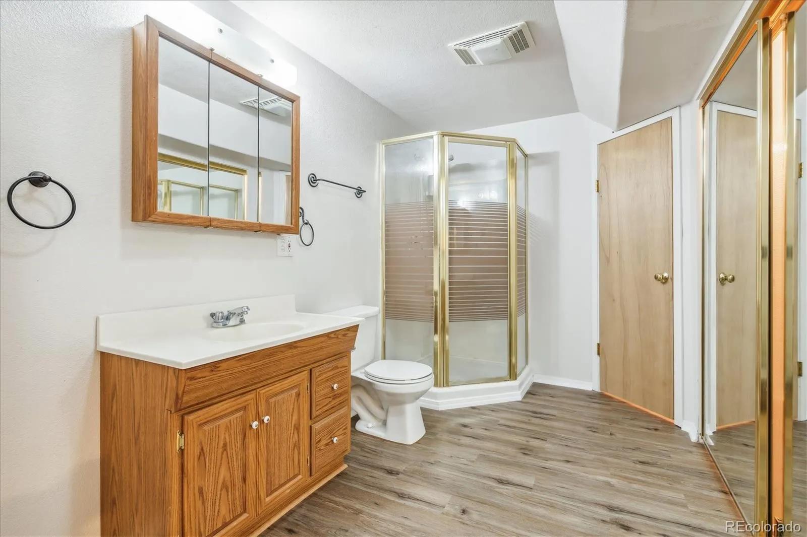 04092026163352 1600 21