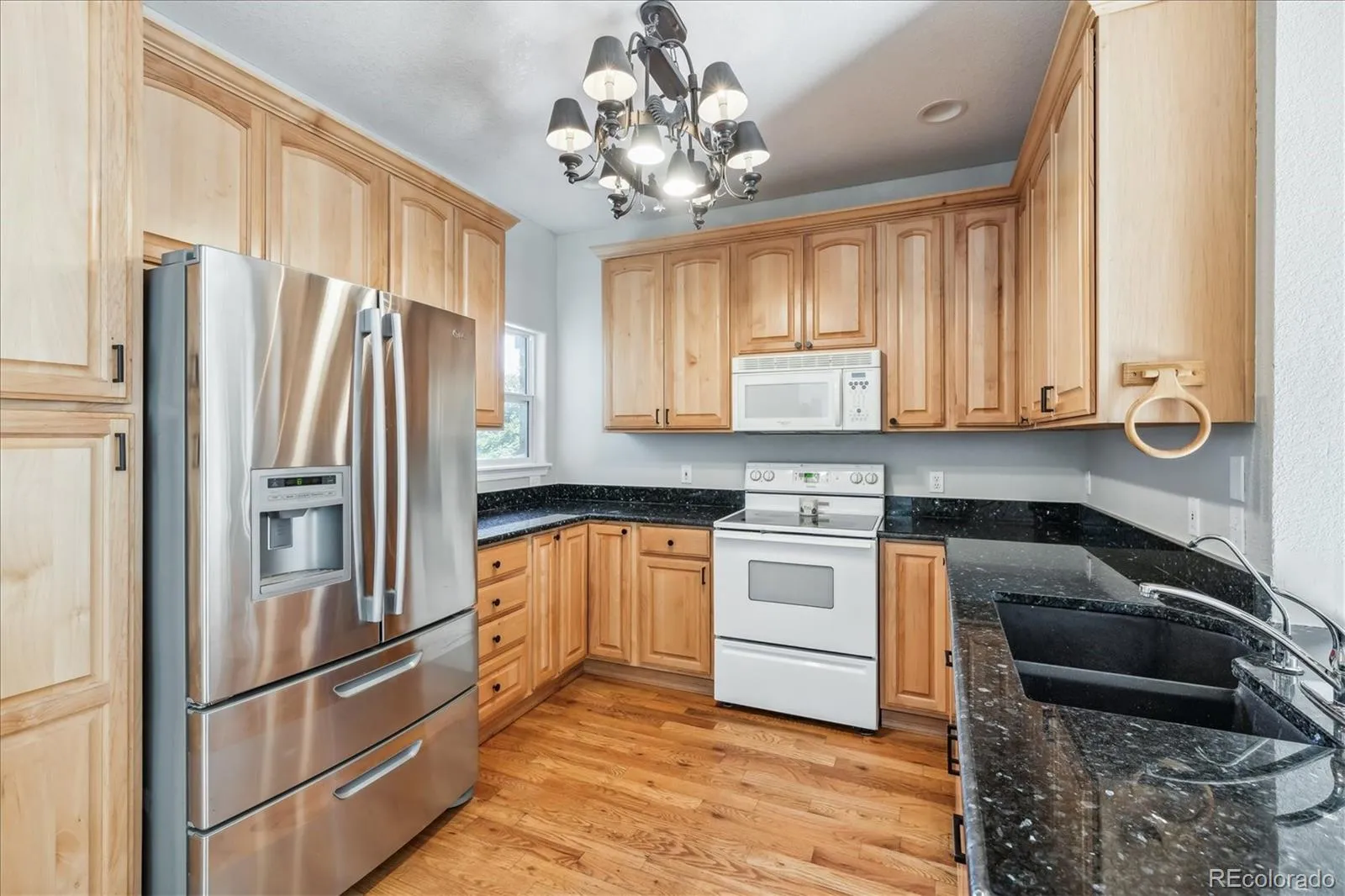 04092026163352 1600 6