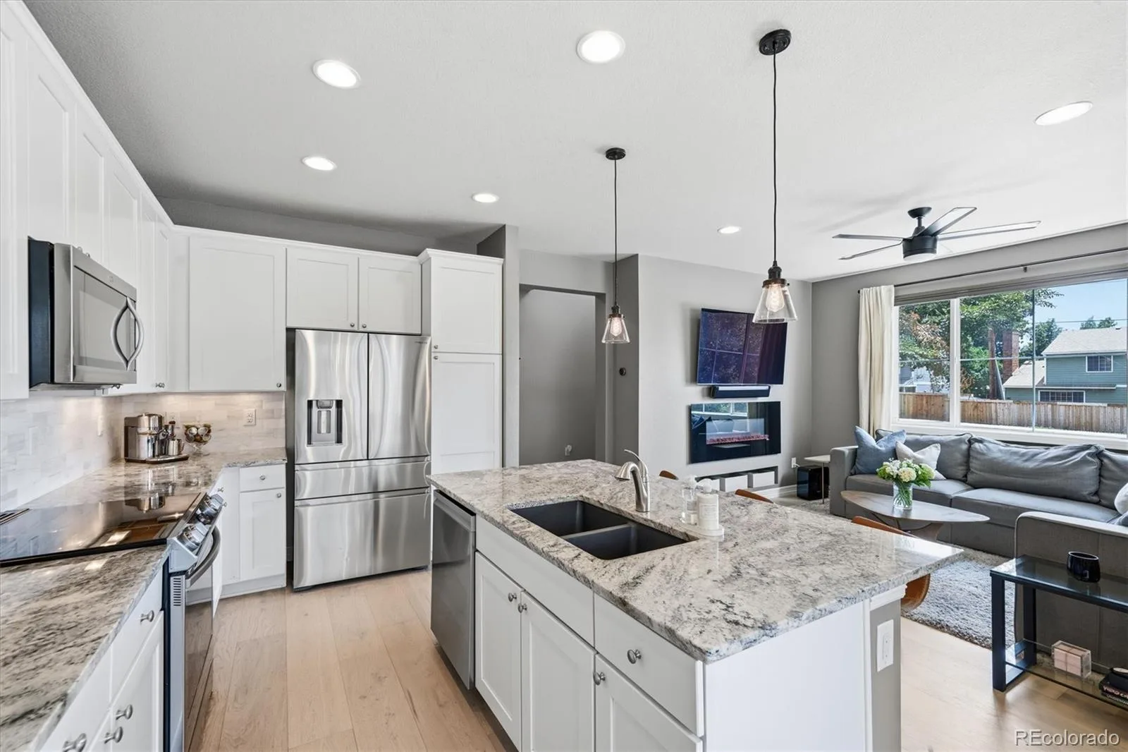 7486 S Logan Street Littleton CO 80122 | MLS #REC9676196 08262026162530 1600 11