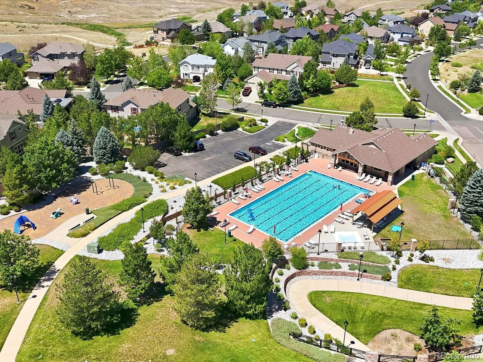 14802 Snowcrest Drive Broomfield CO 80023 | MLS #REC9677231 07232026032345 1600 35