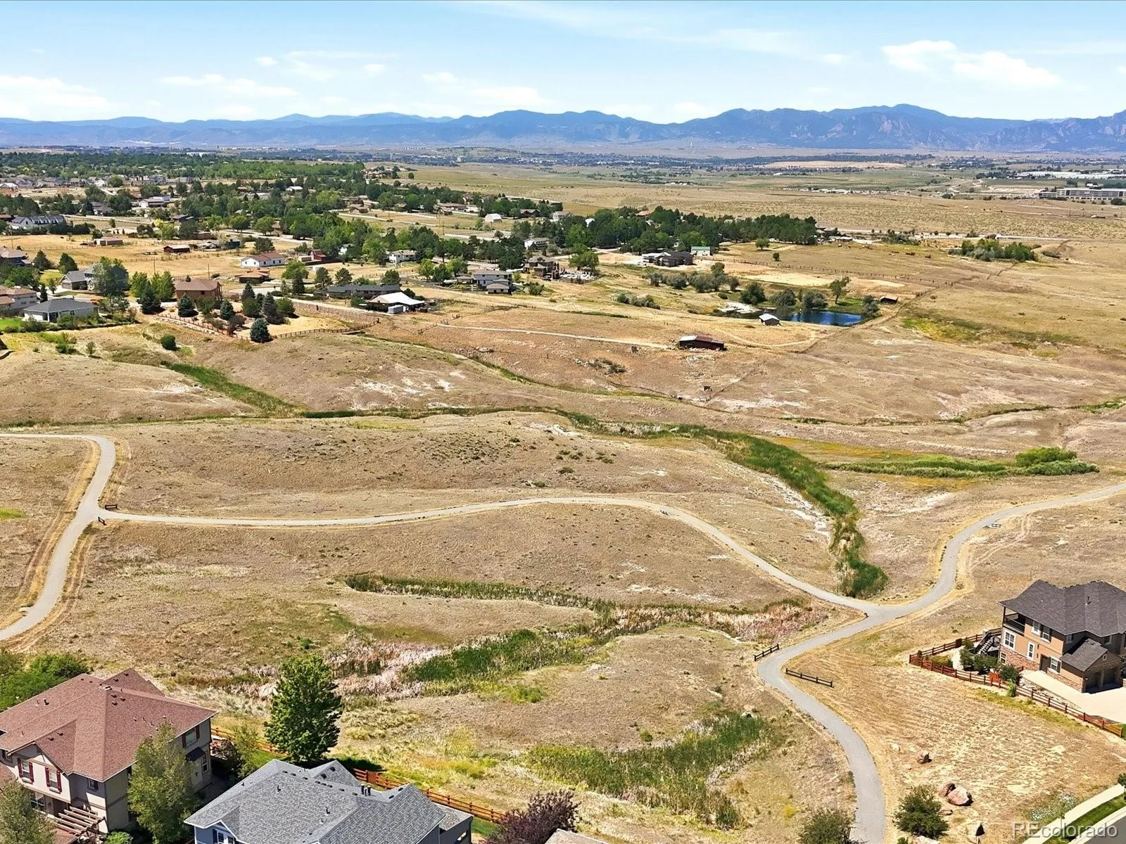 14802 Snowcrest Drive Broomfield CO 80023 | MLS #REC9677231 07232026032345 1600 36